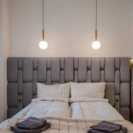 アパート Old Town - Bajor - Self Check-in And Parking