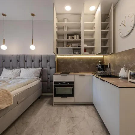 Old Town - Bajor - Self Check-in And Parking アパート *