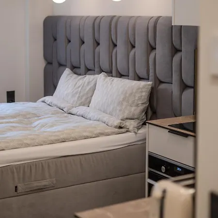Old Town - Bajor - Self Check-in And Parking Apartment Kaunas