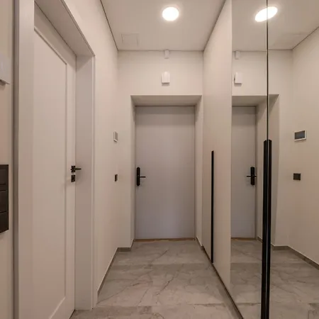 Old Town - Bajor - Self Check-in And Parking * カウナス