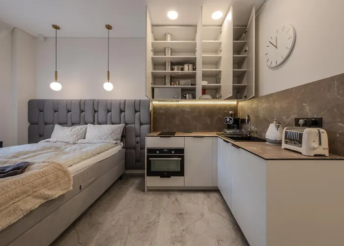 Old Town - Bajor - Self Check-in And Parking Appartement *